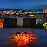 Melassy Penthouse Apartment Makarska