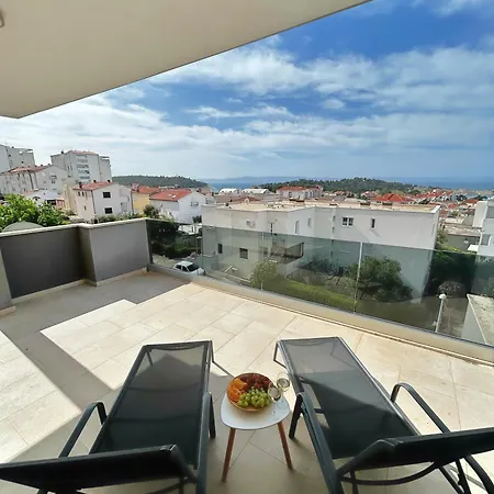 Melassy Penthouse Lejlighed Makarska